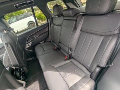 2026 Land Rover Range Rover — photo 12 view