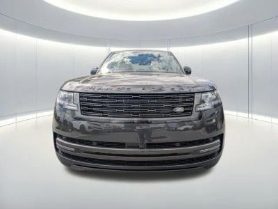 2026 Land Rover Range Rover — photo 8 view