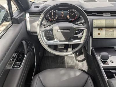 2026 Land Rover Range Rover — photo 15 view