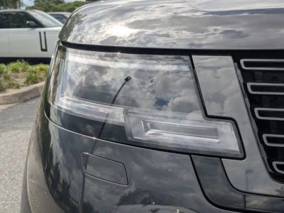 2026 Land Rover Range Rover — photo 9 view