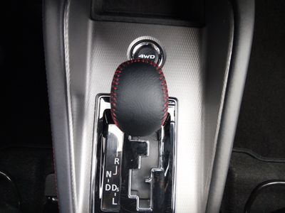 2025 Mitsubishi Outlander Sport — photo 16 view