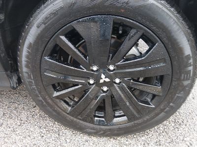 2025 Mitsubishi Outlander Sport — photo 10 view