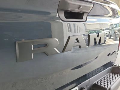 2026 Ram 1500 — photo 7 view