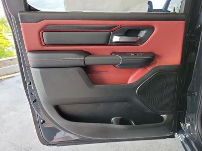 2026 Ram 1500 — photo 11 view