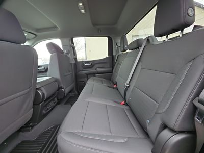 2026 Chevrolet Silverado 1500 — photo 11 view