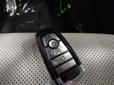 2024 Ford Mustang - Photo 15