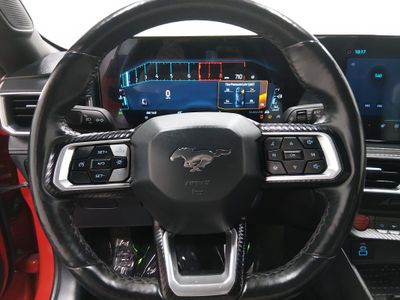 2024 Ford Mustang - Photo 12