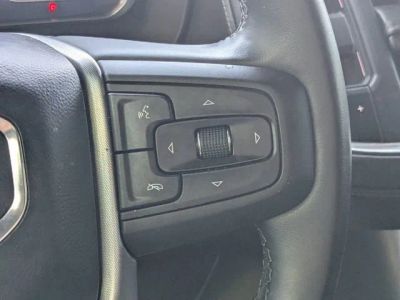 2023 GMC Yukon — photo 24 view
