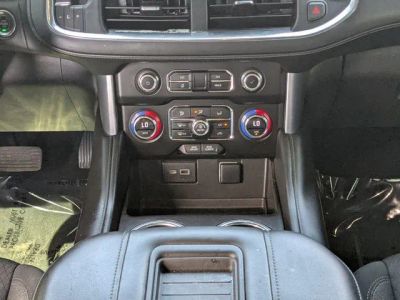 2023 GMC Yukon — photo 19 view