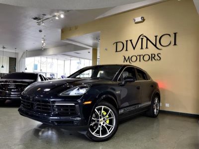2022 Porsche Cayenne - Photo 1