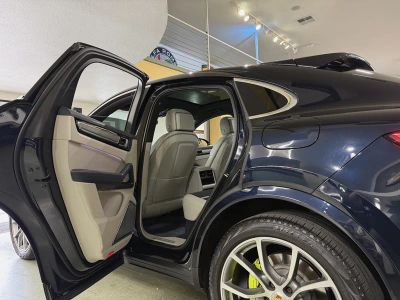 2022 Porsche Cayenne - Photo 6