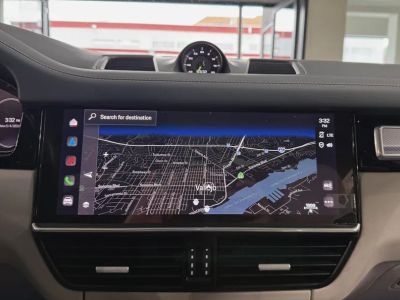 2022 Porsche Cayenne - Photo 18