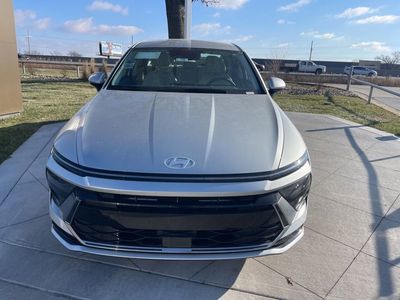 2026 Hyundai Sonata - Photo 3