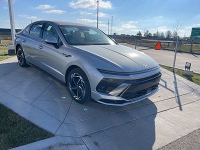 2026 Hyundai Sonata - Photo 2