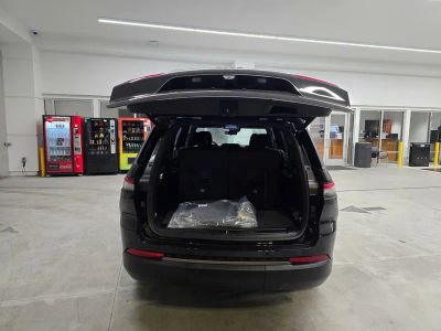 2026 Jeep Grand Cherokee L — photo 38 view