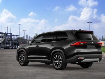 2026 Toyota Grand Highlander Hybrid - Photo 8