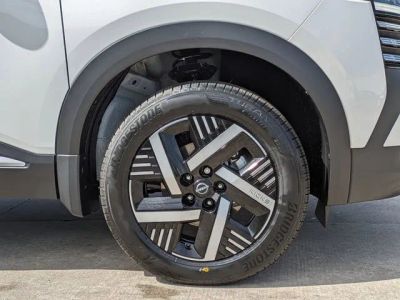 2026 Nissan Kicks — photo 12 view