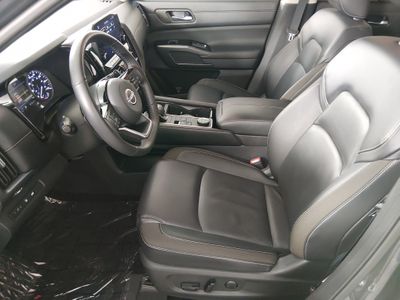 2025 Nissan Pathfinder — photo 21 view