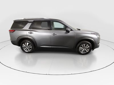 2025 Nissan Pathfinder — photo 8 view