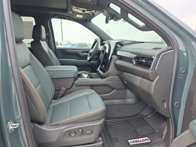 2026 GMC Yukon — photo 15 view