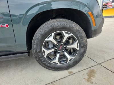 2026 GMC Yukon — photo 16 view
