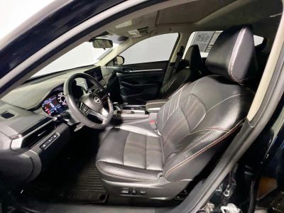 2024 Nissan Altima — photo 12 view