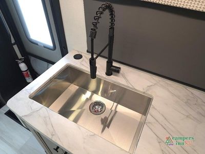 2027 Forest River RV Sunseeker LE - Photo 30