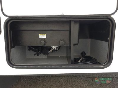 2027 Forest River RV Sunseeker LE - Photo 12