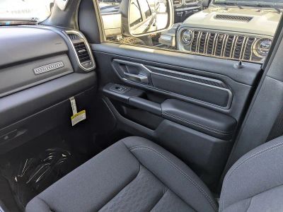 2026 Ram 1500 — photo 17 view