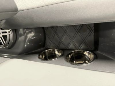 2025 Cobalt R8 Outboard - Photo 40