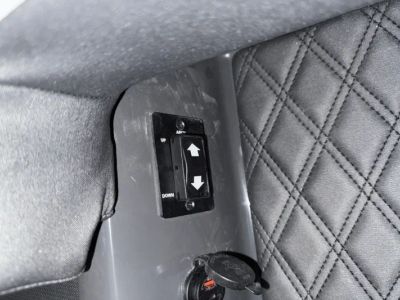 2025 Cobalt R8 Outboard - Photo 62