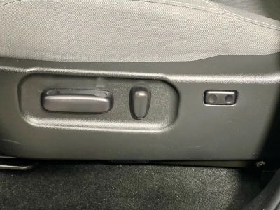 2023 Toyota Tacoma — photo 13 view