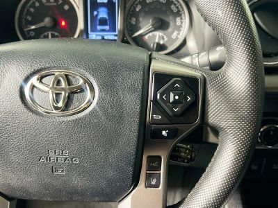 2023 Toyota Tacoma — photo 17 view