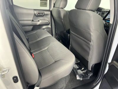 2023 Toyota Tacoma — photo 33 view