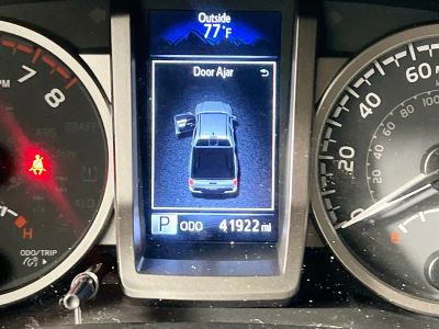 2023 Toyota Tacoma — photo 19 view