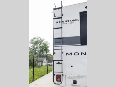 2026 Keystone RV Montana — photo 9 view