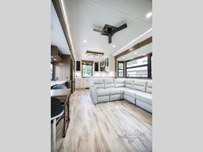 2026 Keystone RV Montana — photo 17 view