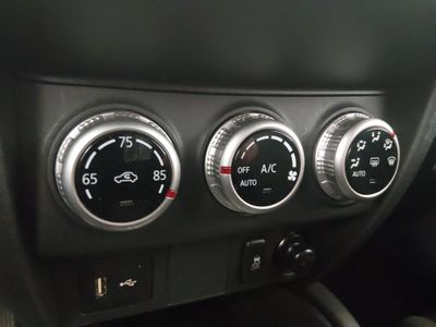 2025 Mitsubishi Outlander Sport — photo 18 view