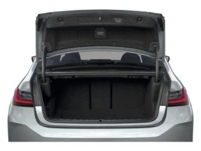 2026 BMW 3 Series — photo 13 view