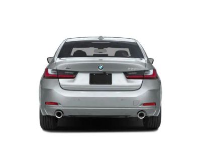 2026 BMW 3 Series — photo 8 view