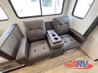 2025 Forest River RV Cherokee Alpha Wolf - Photo 20