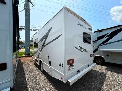2026 Thor Motor Coach Quantum - Photo 20