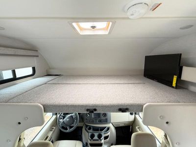 2026 Thor Motor Coach Quantum - Photo 15