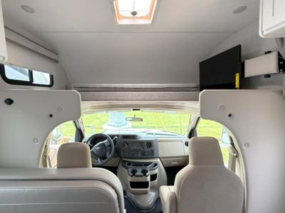 2026 Thor Motor Coach Quantum - Photo 12