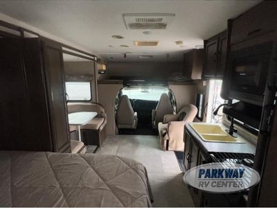 2019 Coachmen RV Freelander - Photo 15