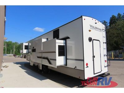 2024 Forest River RV Wildwood Heritage Glen - Photo 4