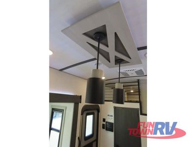 2024 Forest River RV Wildwood Heritage Glen - Photo 14