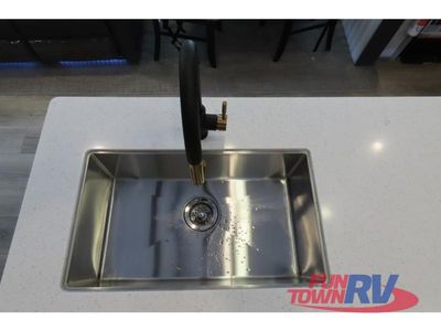 2024 Forest River RV Wildwood Heritage Glen - Photo 13