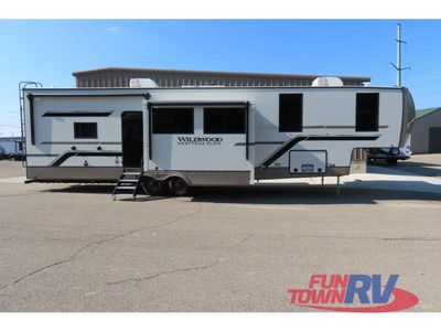 2024 Forest River RV Wildwood Heritage Glen - Photo 6