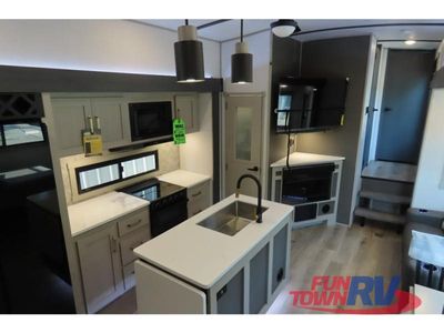 2024 Forest River RV Wildwood Heritage Glen - Photo 72